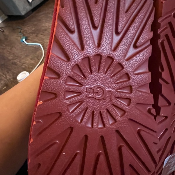 New UGGS Neumel boots for men size 9 - Picture 4 of 4